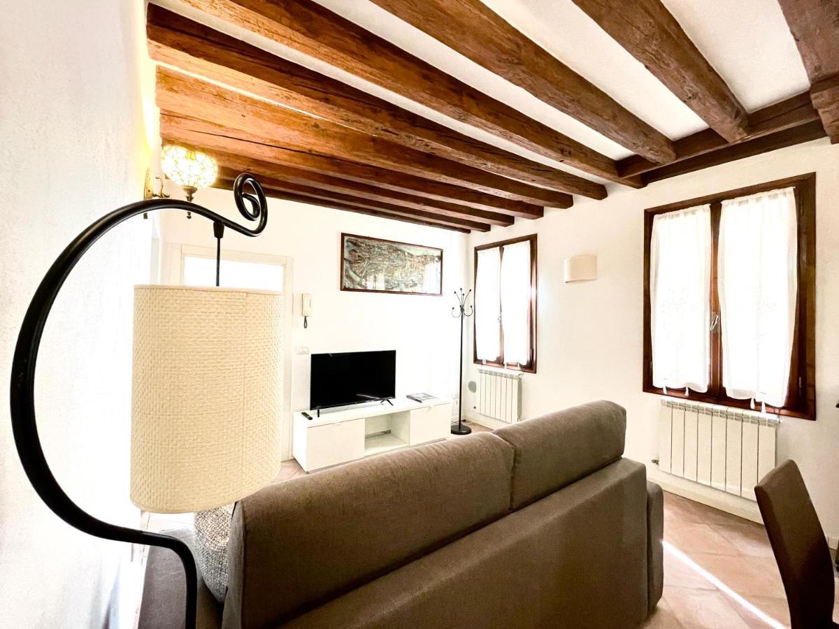 Rossini Apartment Венеція Екстер'єр фото
