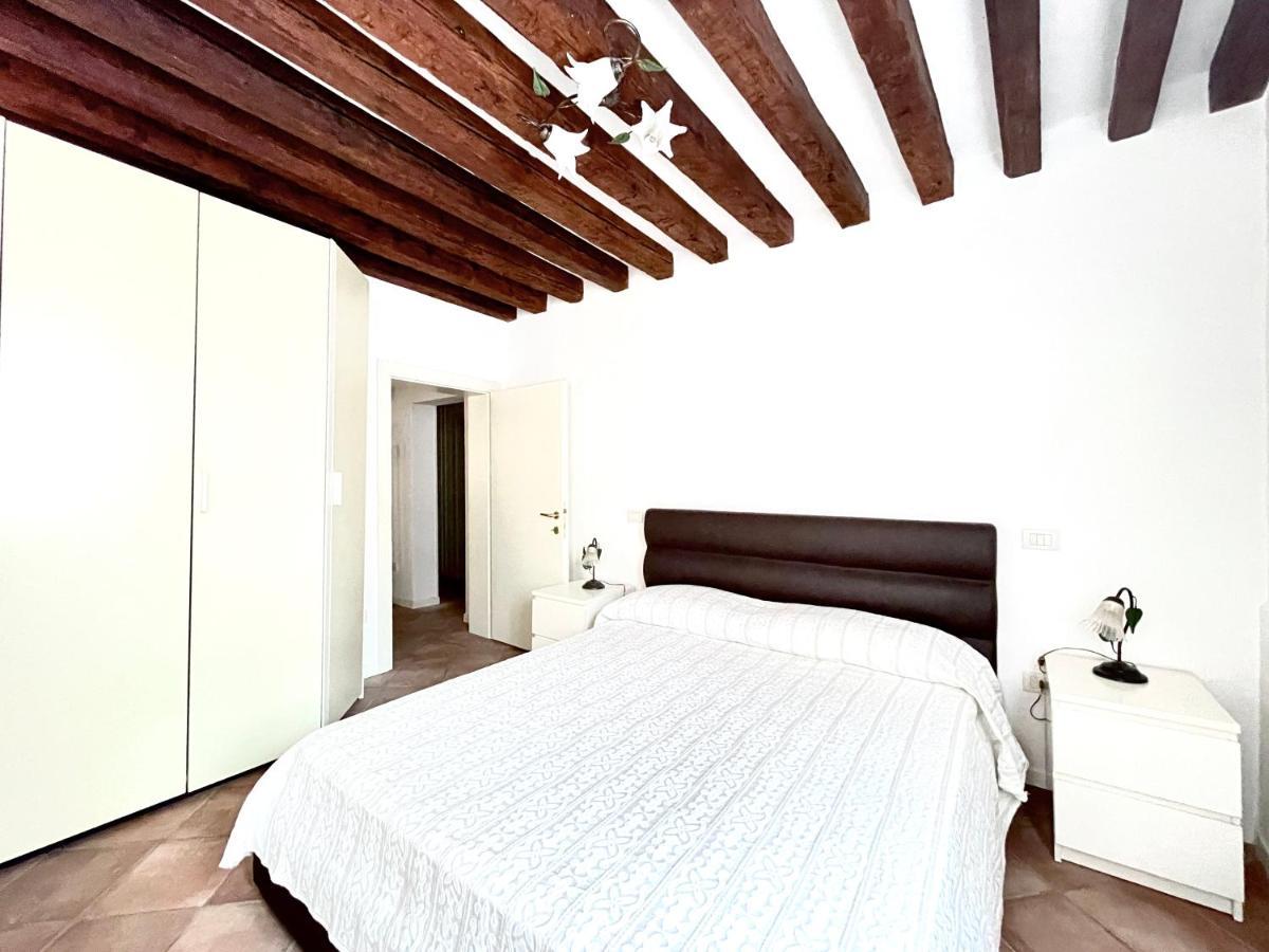 Rossini Apartment Венеція Екстер'єр фото