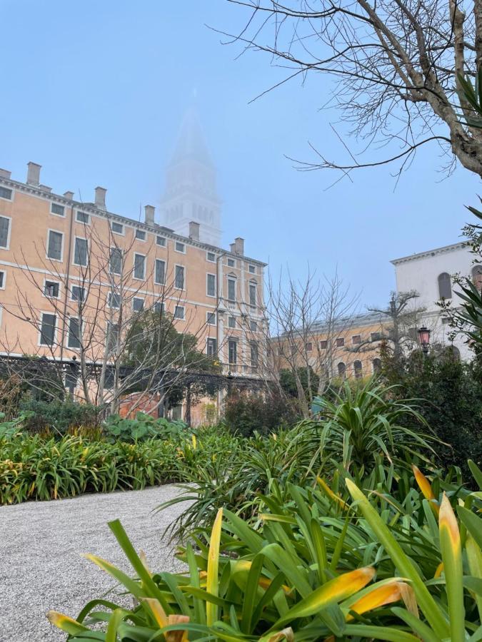 Rossini Apartment Венеція Екстер'єр фото